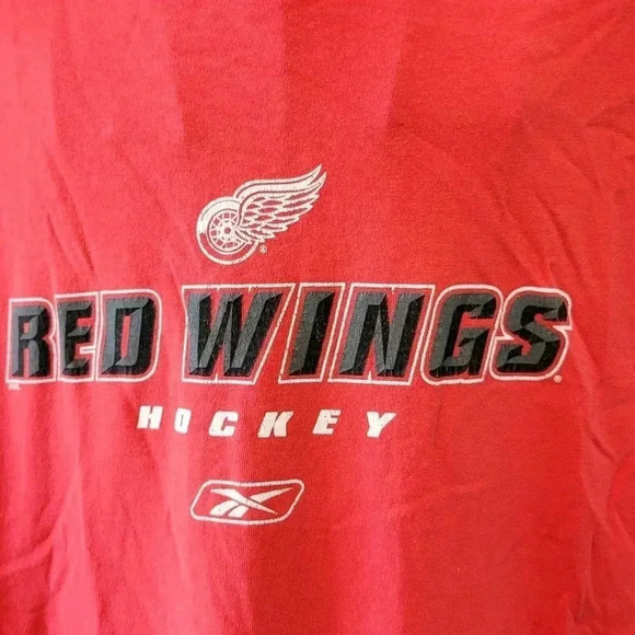 Reebok Detroit Red Wings T Shirt XL Unisex Vintage Hockey Red Short Sleeve - Picture 3 of 5